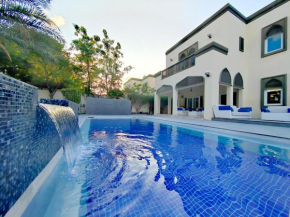 Royal private pool, Lux 7-bedroom villa on Marina